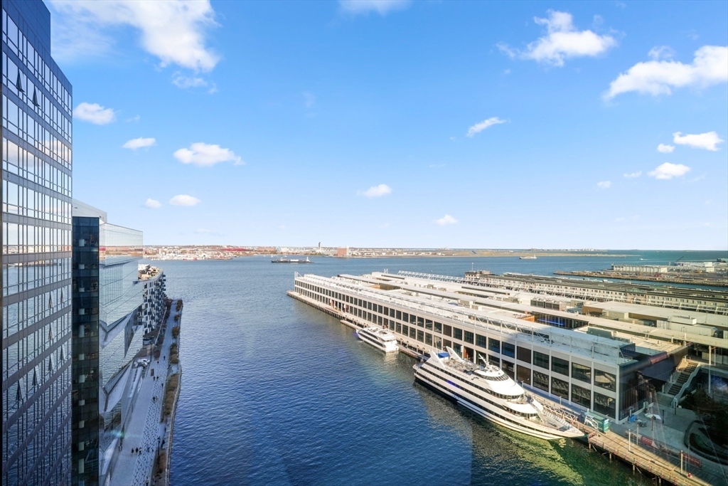 150 Seaport Blvd # 17c Property Photo 10