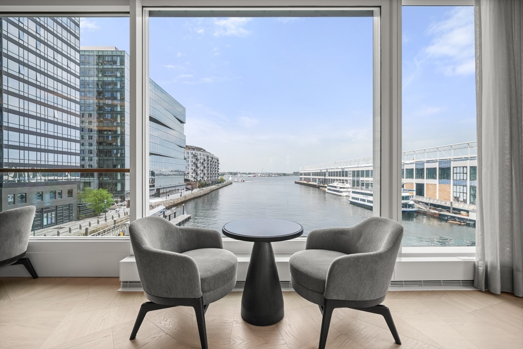 150 Seaport Blvd # 17c Property Photo 15