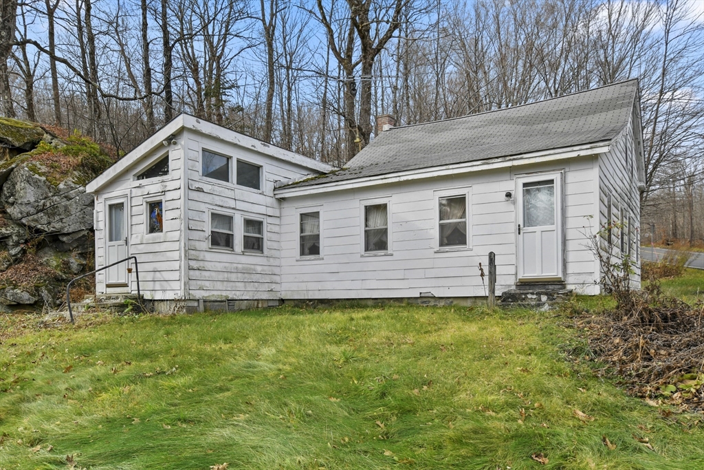 768 Washington Mountain Rd Property Photo 2
