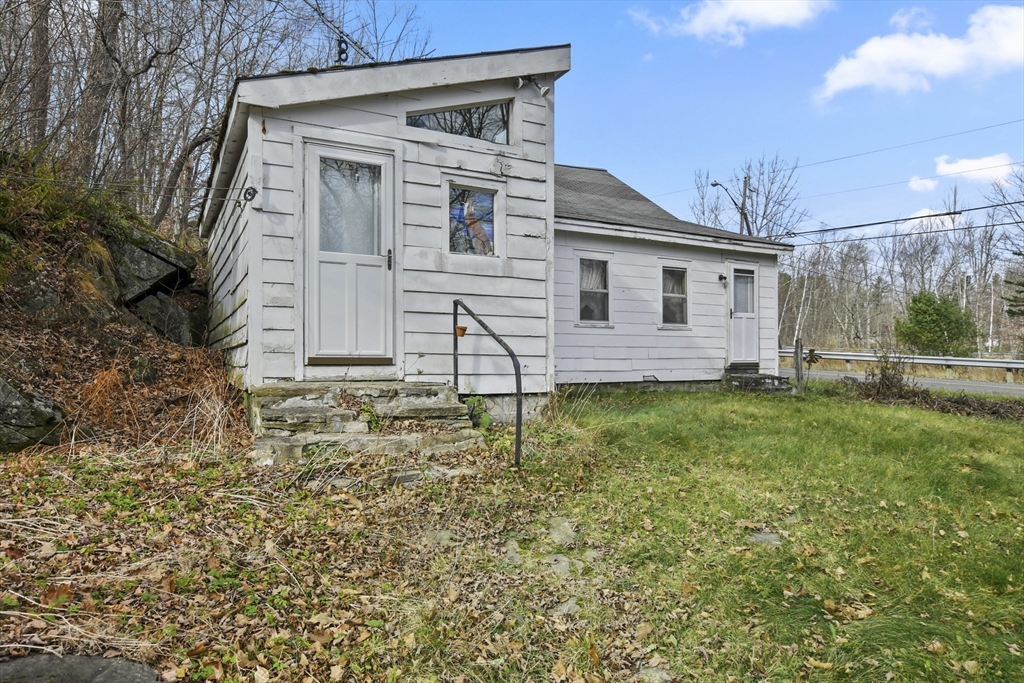 768 Washington Mountain Rd Property Photo 5
