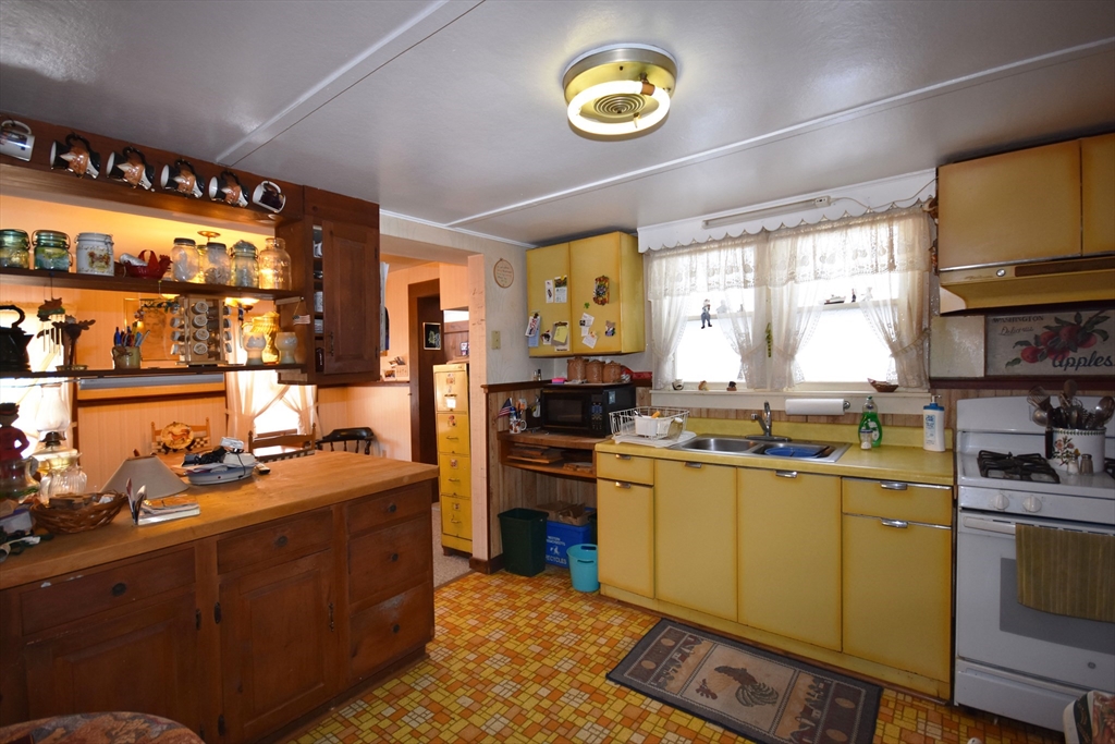 768 Washington Mountain Rd Property Photo 20