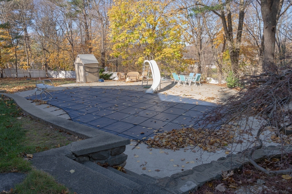212 Chestnut Street Property Photo 8