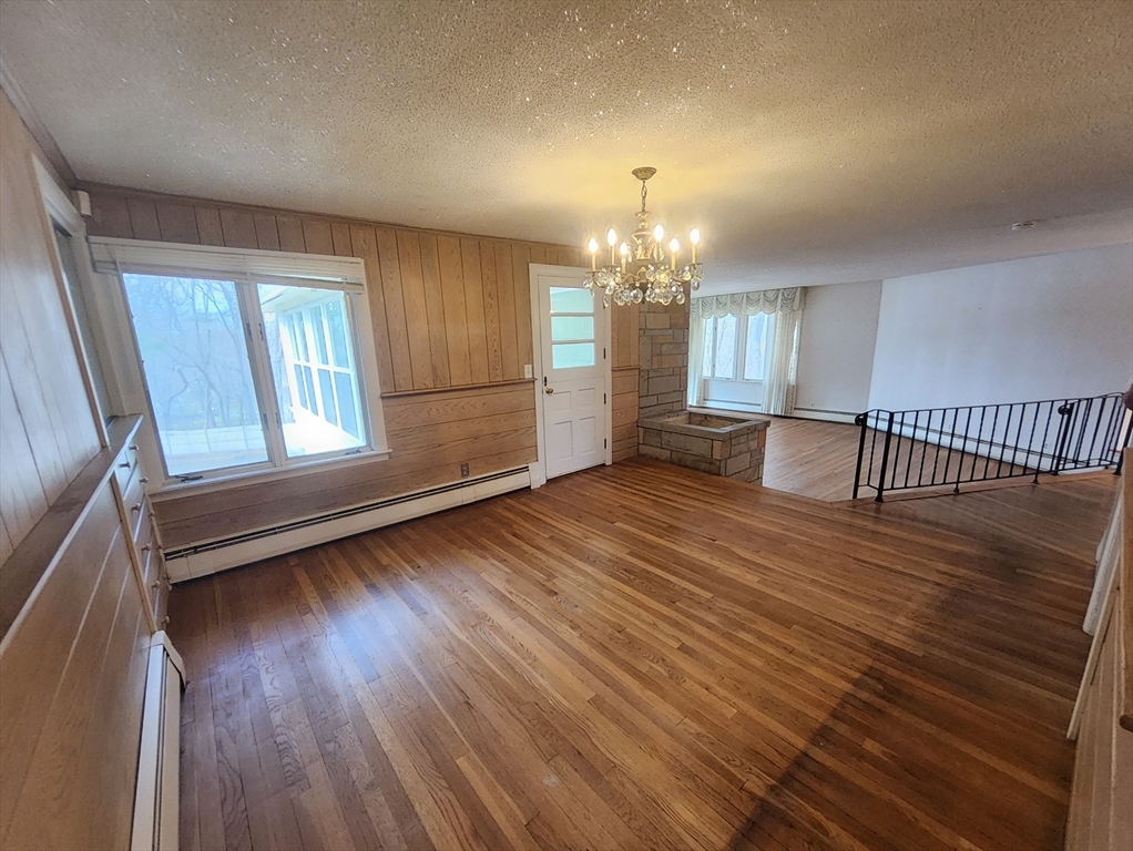 212 Chestnut Street Property Photo 14