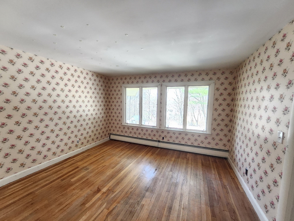 212 Chestnut Street Property Photo 19