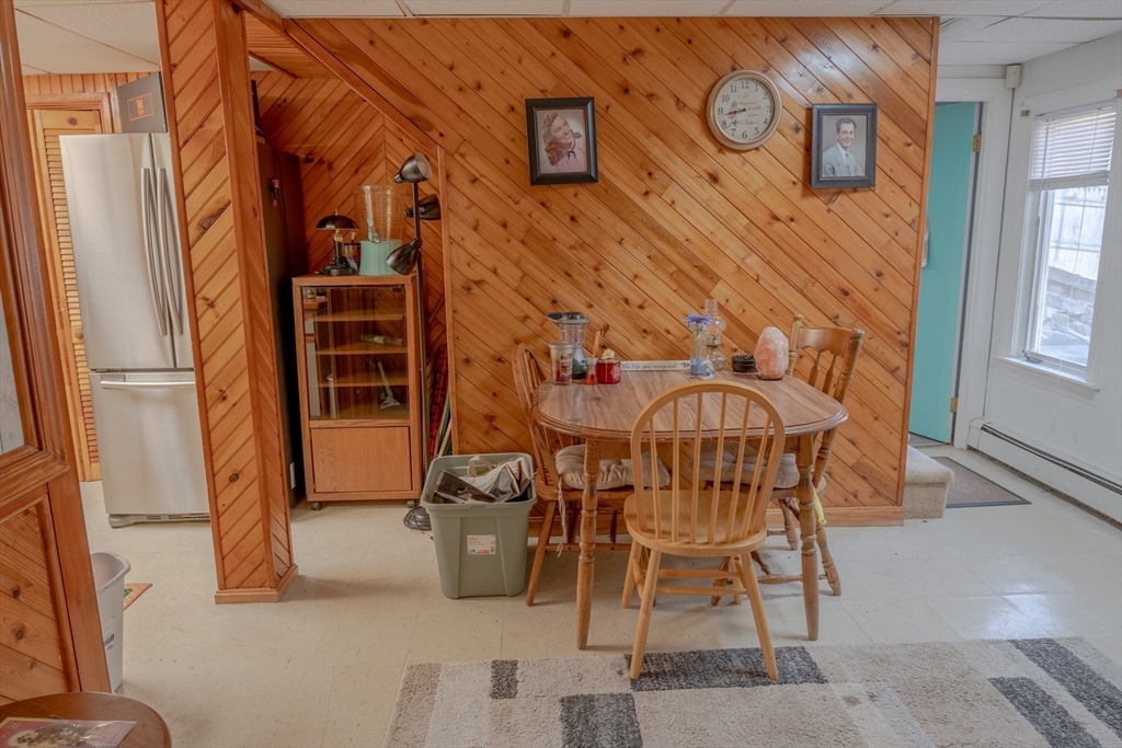 212 Chestnut Street Property Photo 33