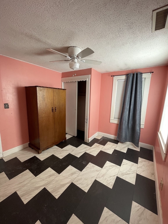 20 Farragut Street Property Photo 10