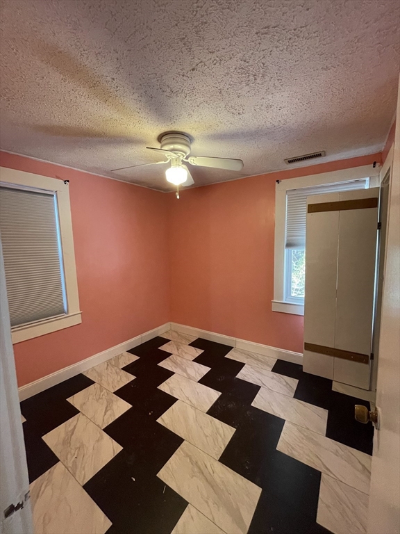 20 Farragut Street Property Photo 13