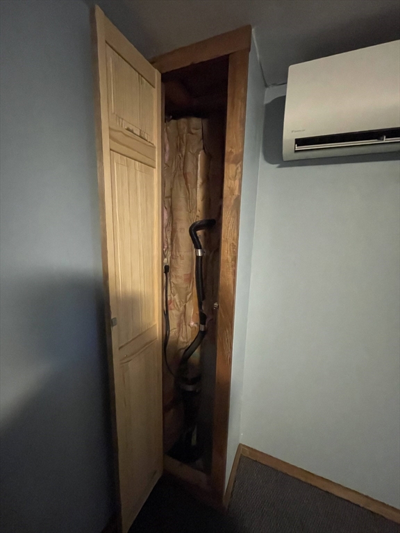 20 Farragut Street Property Photo 24