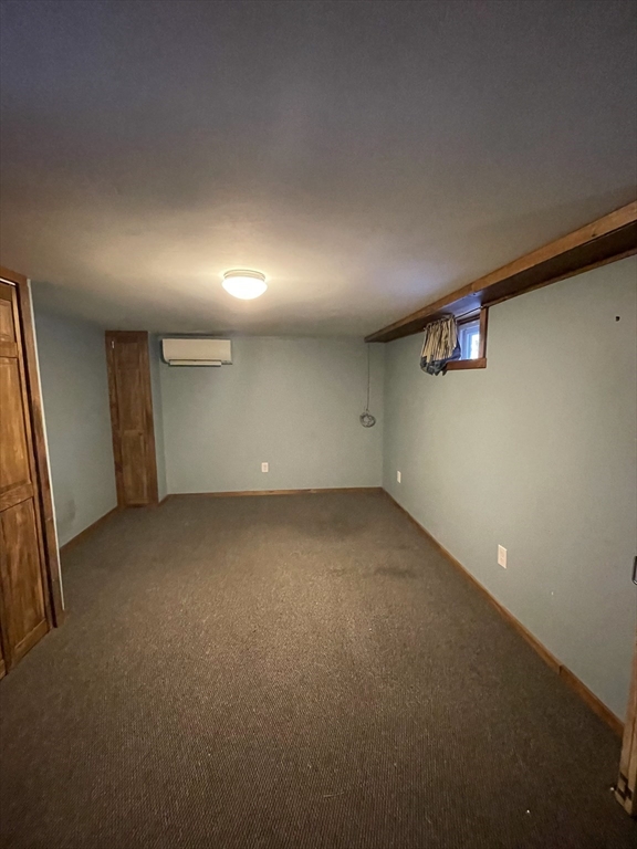 20 Farragut Street Property Photo 25