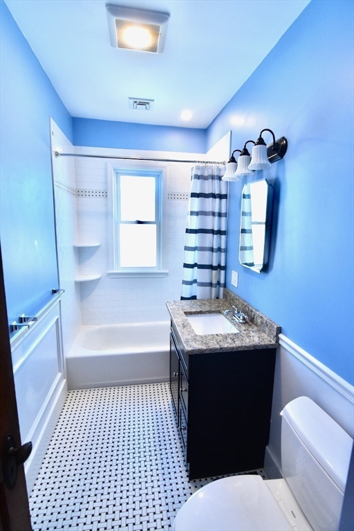 710 Metropolitan Ave # 3 Property Photo 3