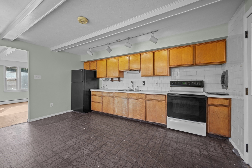24 David Rd Property Photo 21