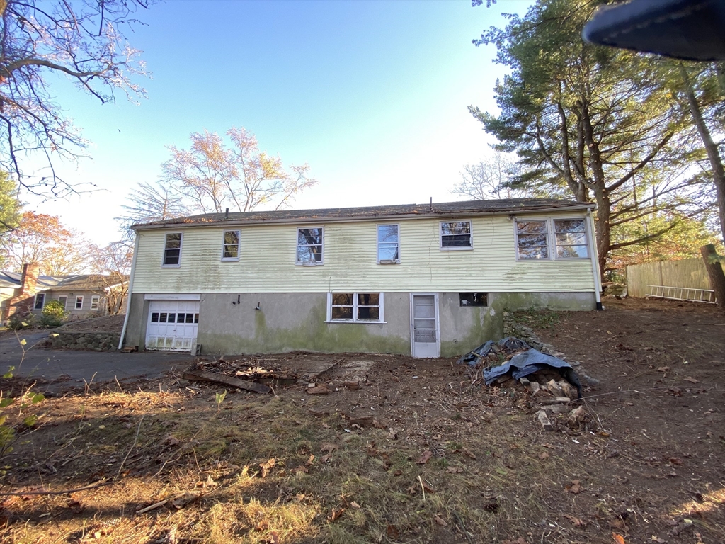 5 Hickory Road Property Photo 2