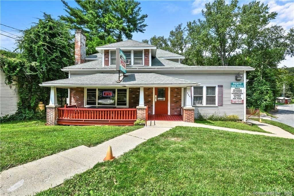 364 School St Property Photo 1