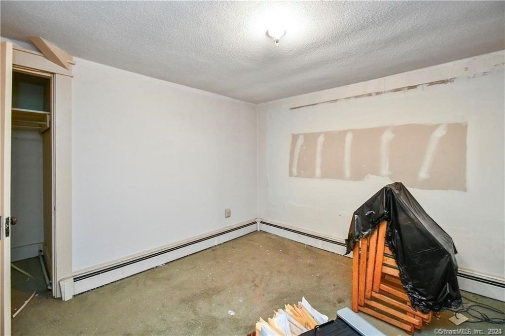 364 School St Property Photo 11