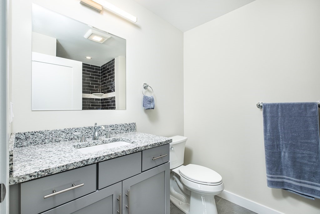 450 American Legion Highway # 505 Property Photo 8