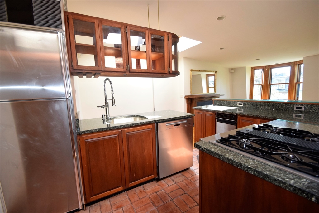 17 Holyoke St. # 4 Property Photo 11