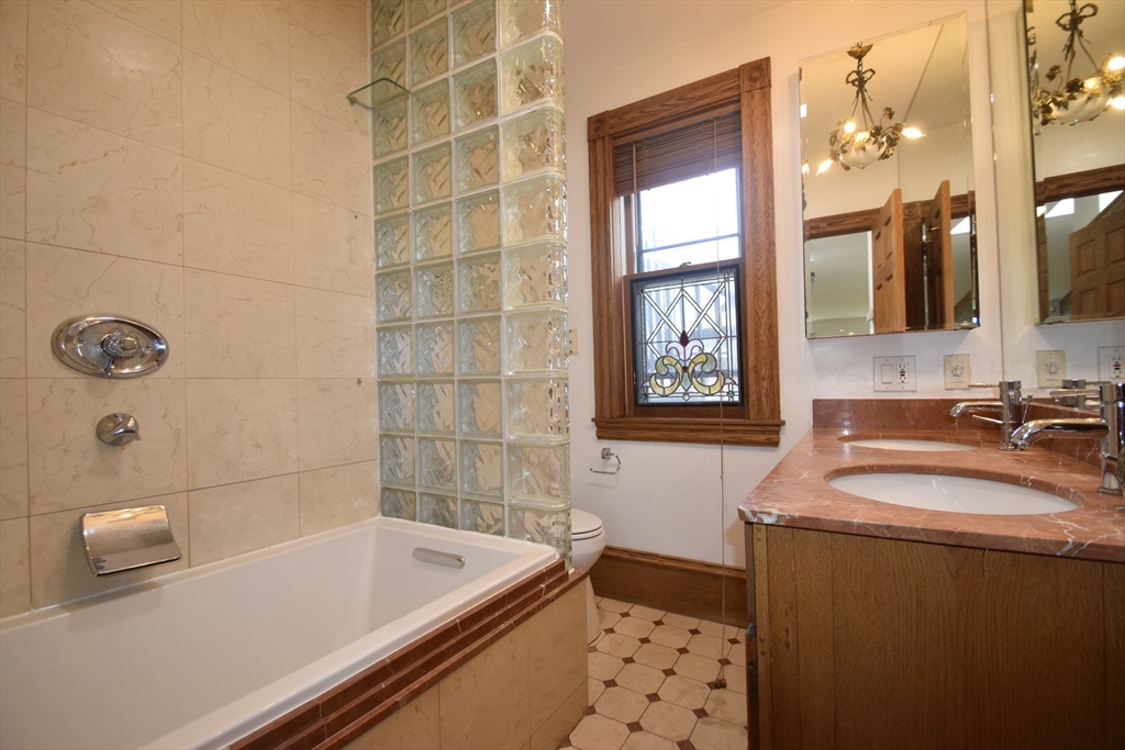 17 Holyoke St. # 4 Property Photo 12