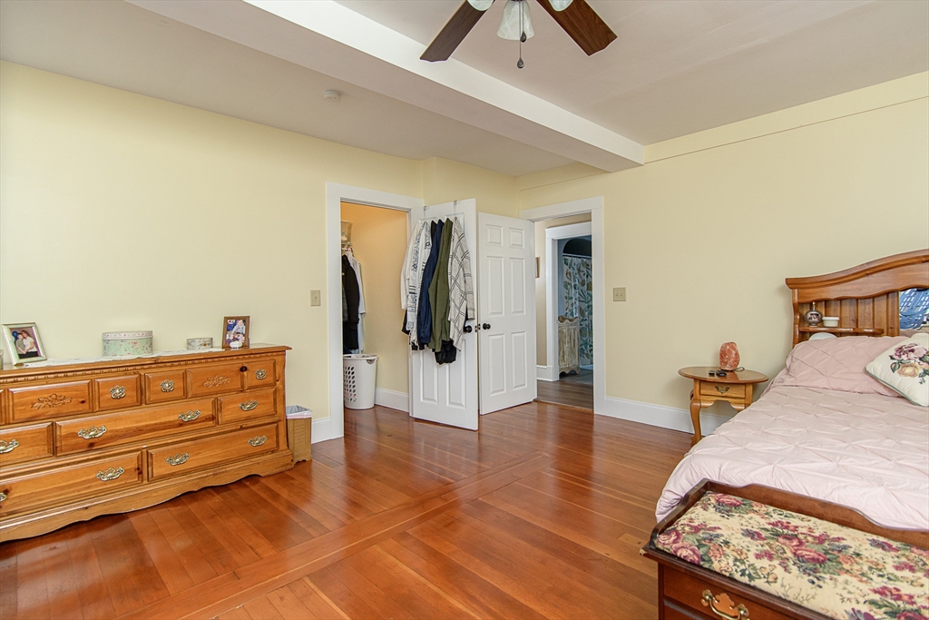 191 Providence St Property Photo 21