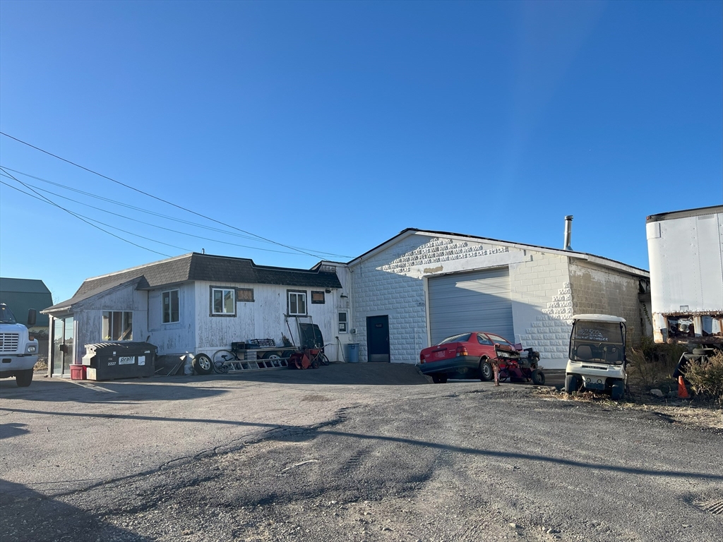 477 Hartford Ave W Property Photo 1