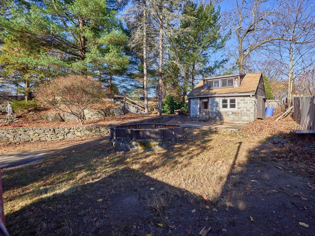 25 Stoneham Rd Property Photo 20
