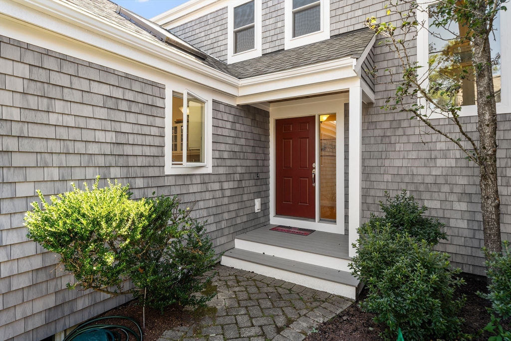 8 Hutchens Mews # 8 Property Photo 1