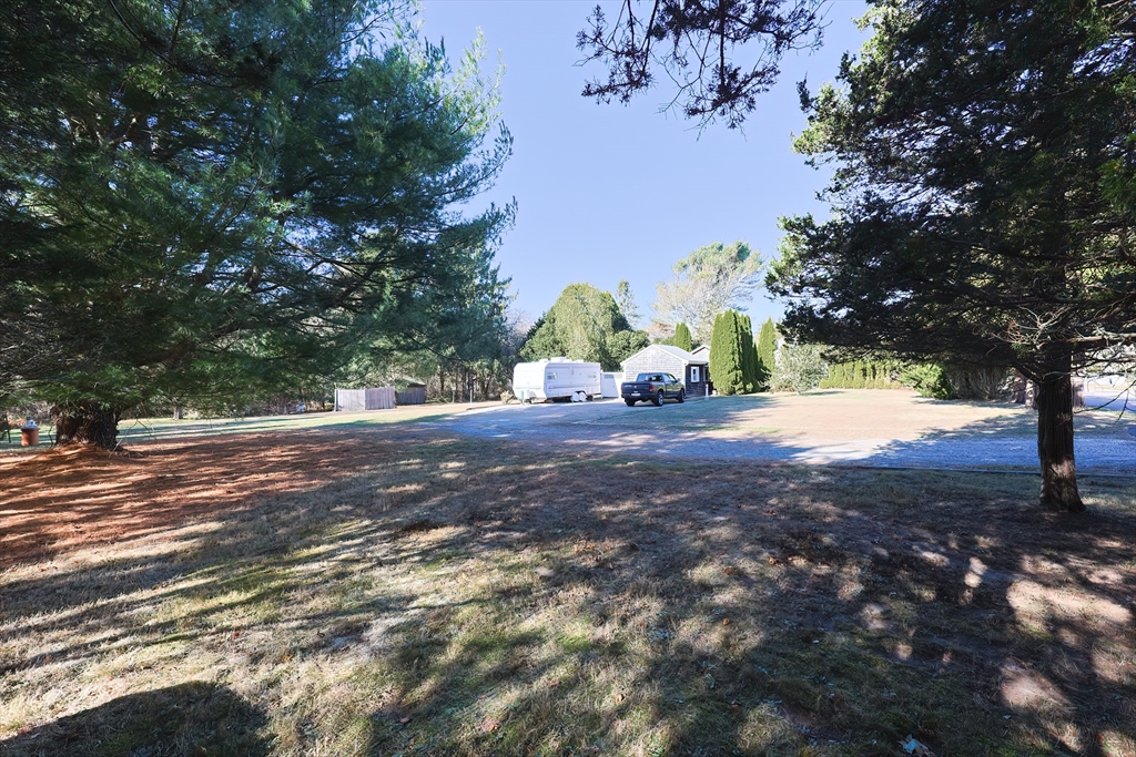 1371 Drift Rd Property Photo 6