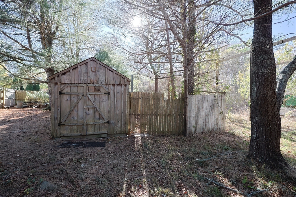 1371 Drift Rd Property Photo 13