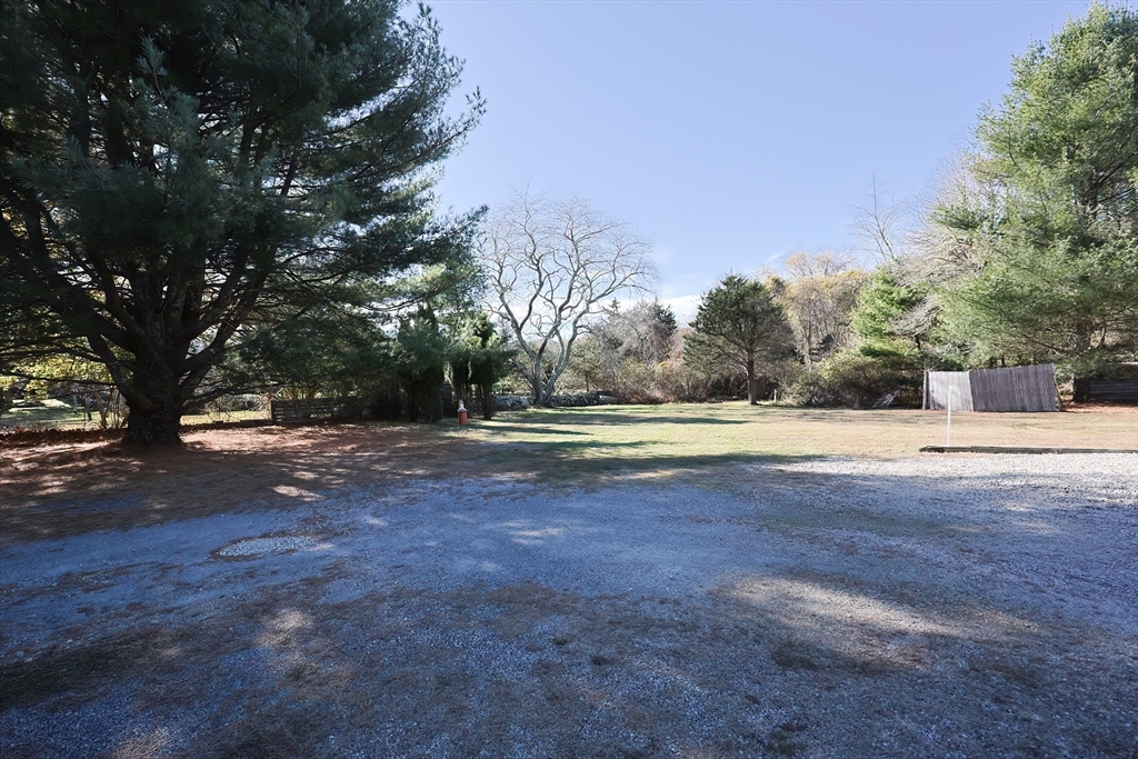 1371 Drift Rd Property Photo 14