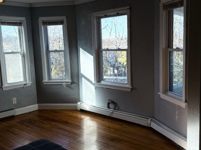 677 Union St # 1 Property Photo 6