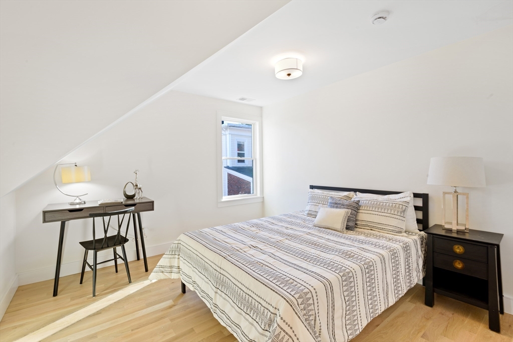 71 Mozart St # 3 Property Photo 10
