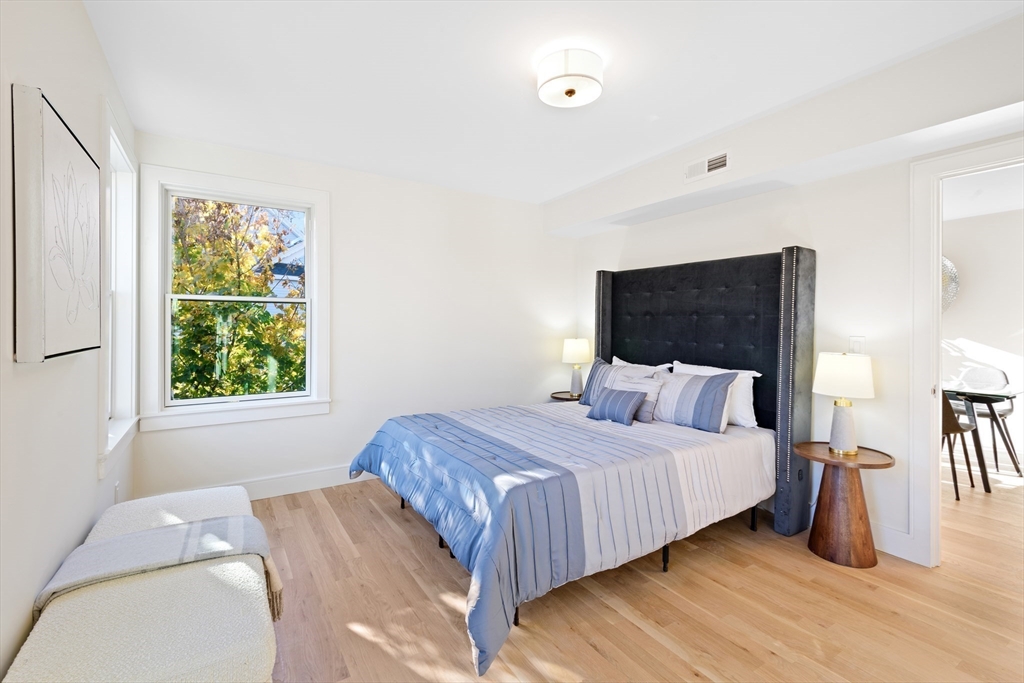 71 Mozart St # 3 Property Photo 13