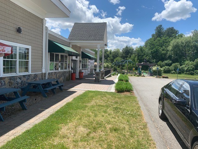 2087 Main Property Photo 2