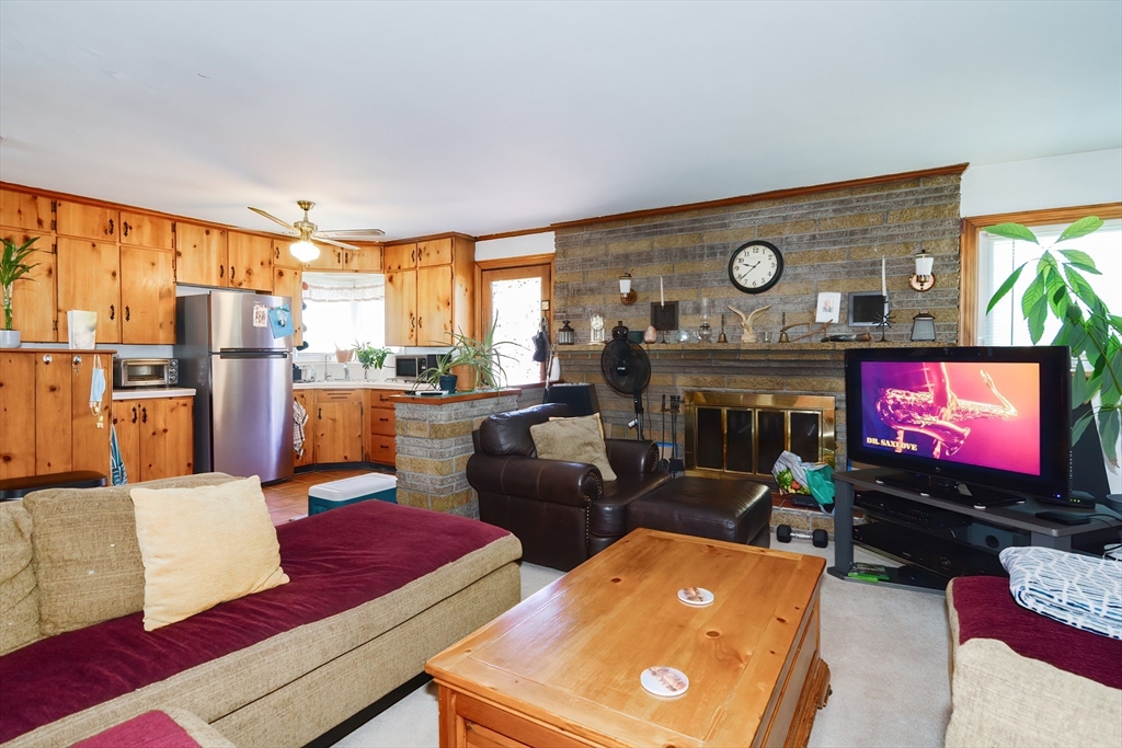 152 Milford Street Property Photo 32