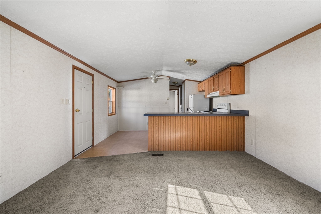 751 Washington St # 38 Property Photo 2