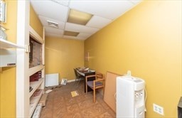 678 Main St Property Photo 18