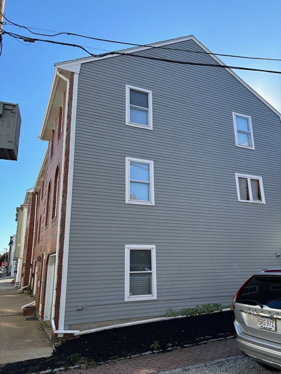 91 Bolton St Property Photo 2
