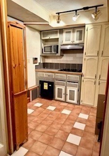 91 Bolton St Property Photo 10