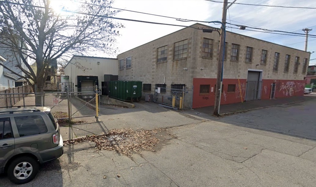 12 Osgood Street Property Photo 3