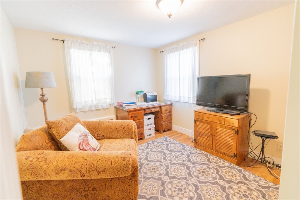 9 Liberty Street Property Photo 21
