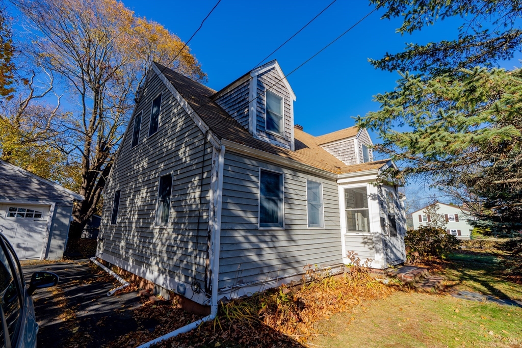 9 Liberty Street Property Photo 35