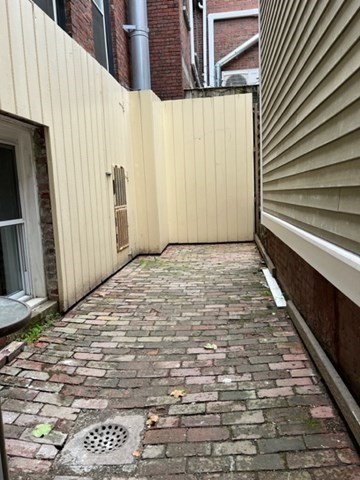 13 Anderson Street # B Property Photo 10