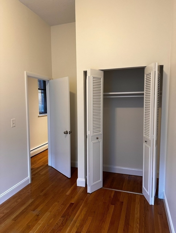 225 East Berkeley Street # A Property Photo 6