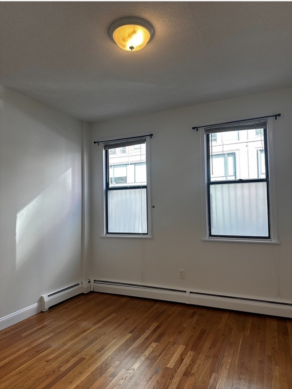 225 East Berkeley Street # A Property Photo 8