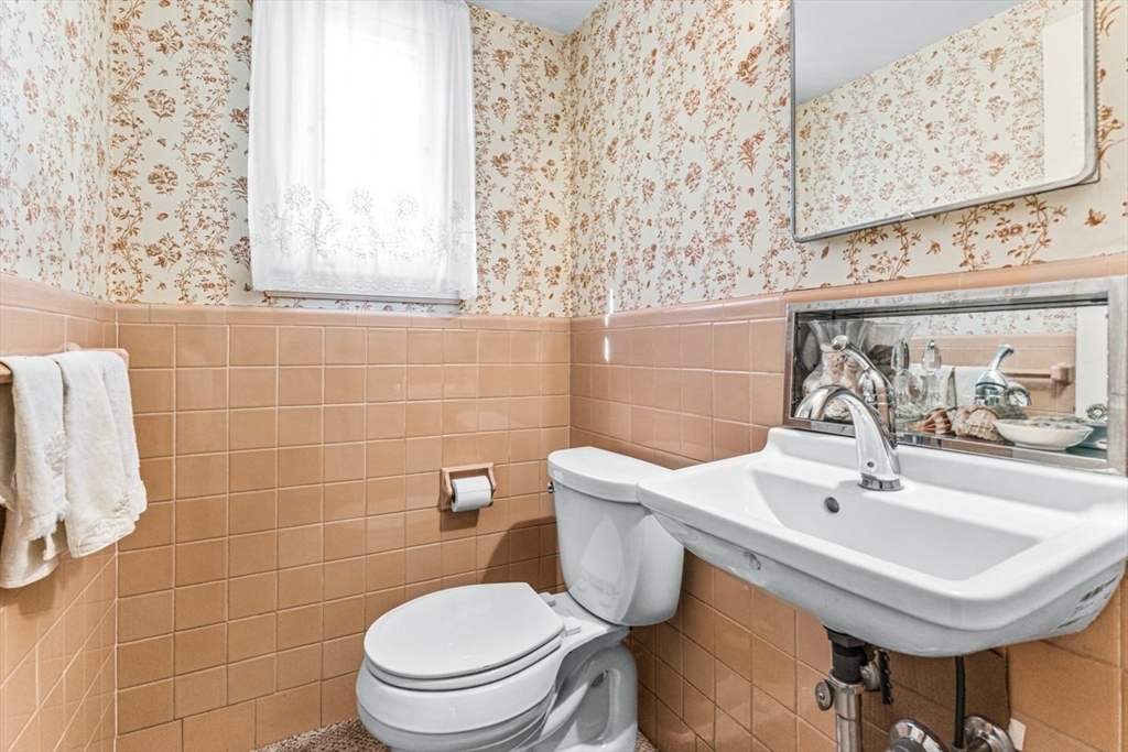 40 Radcliffe Property Photo 16