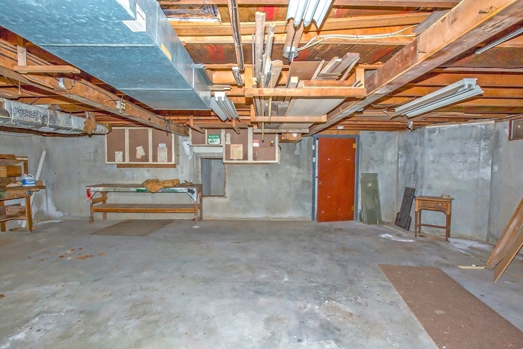 56 Summer Dr Property Photo 36