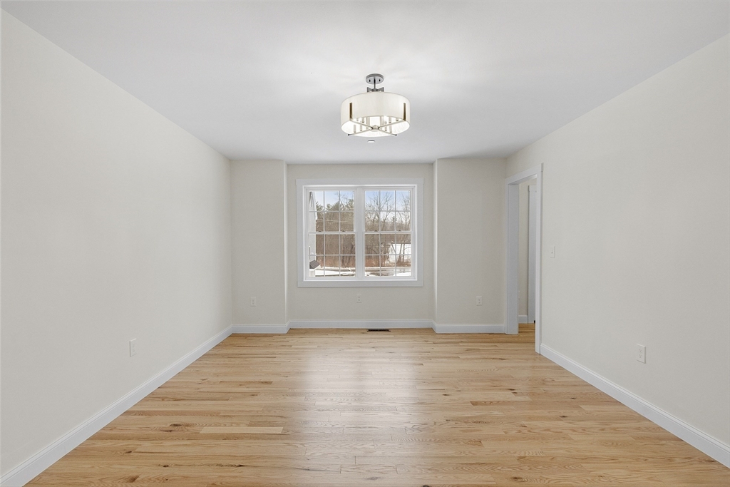 1093 Broadway Property Photo 17