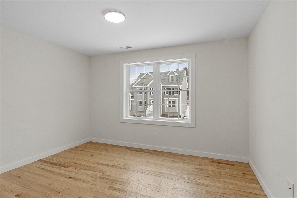 1093 Broadway Property Photo 23