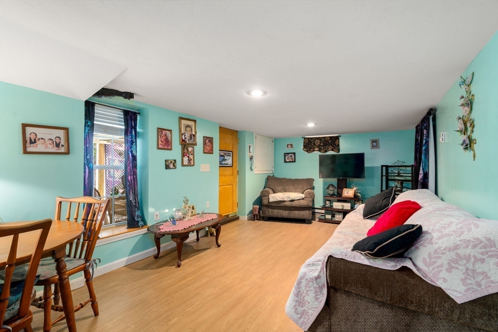 172 Westerly Rd Property Photo 23