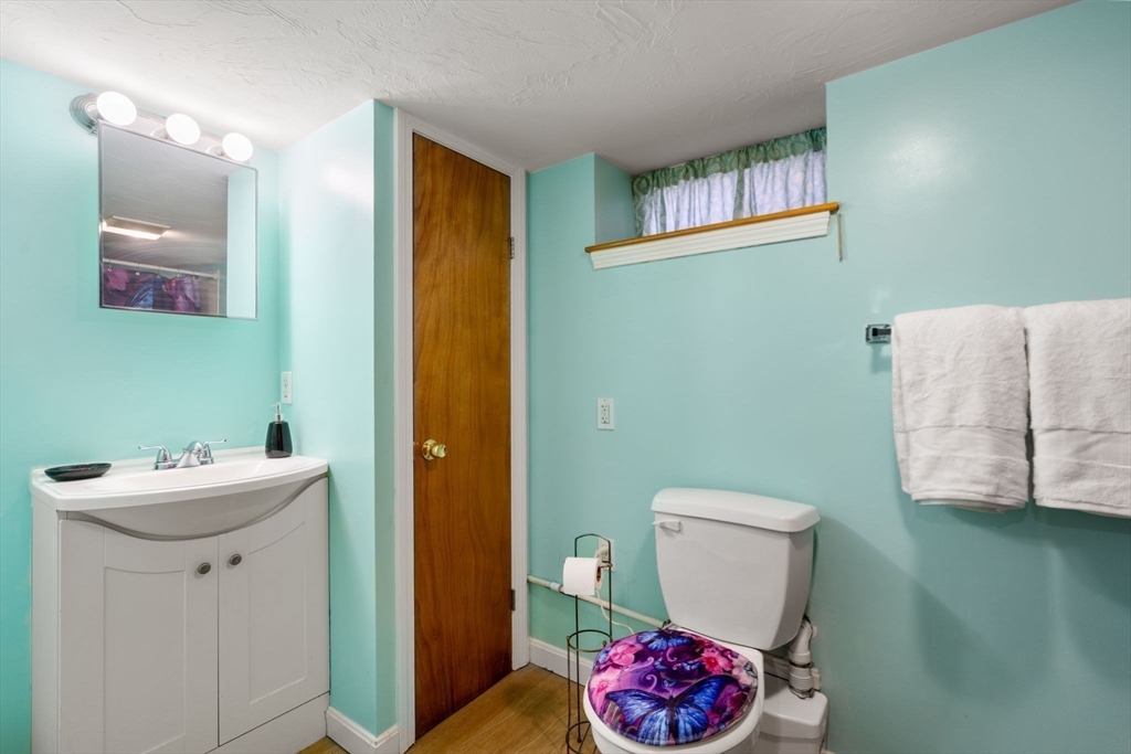 172 Westerly Rd Property Photo 24