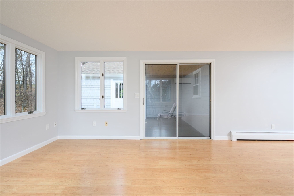 101 Maushop Property Photo 13